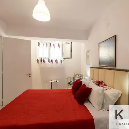 Casa Bianca And Giota's Central Apartment, Two Apartments! * Argostoli (Kefalonia)